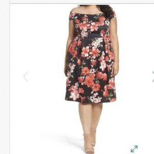 DOROTHY PERKINS Floral Fit & Flare Dress NWT